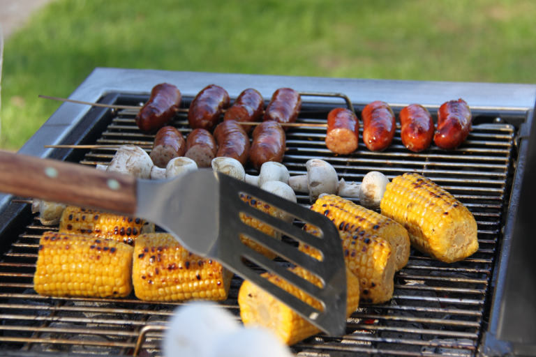 Budget Friendly Barbecue Ideas For A Sizzling Summer Budget And The Bees