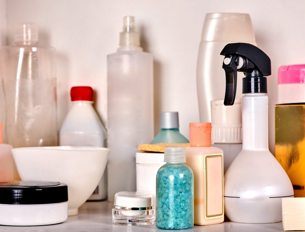 8 Harmful Products That Could Be Using Daily In Your Home